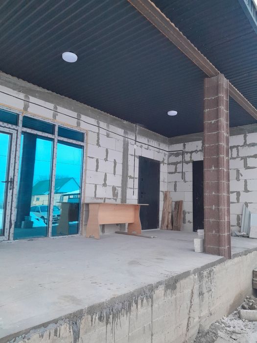 Продам дом  черновой