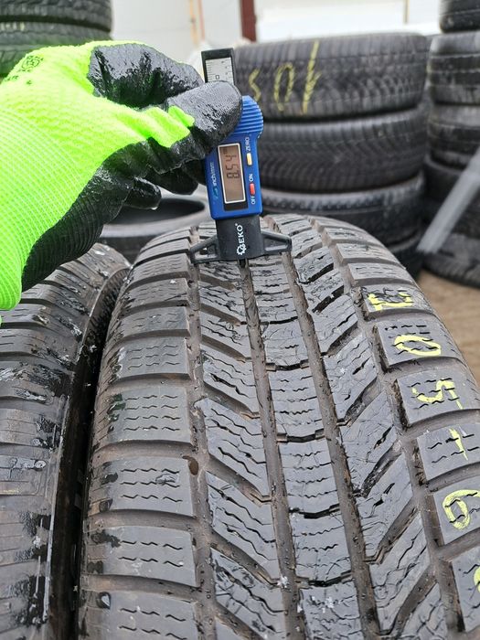 Anvelope de iarna 205-60r16 Continental