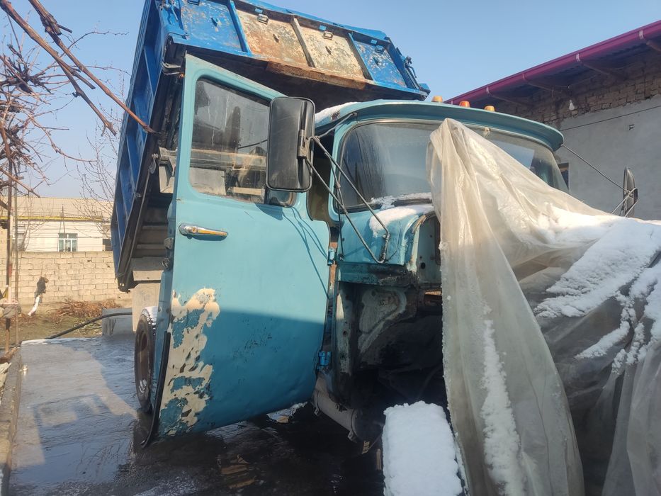 Зил кабинаси сотилади