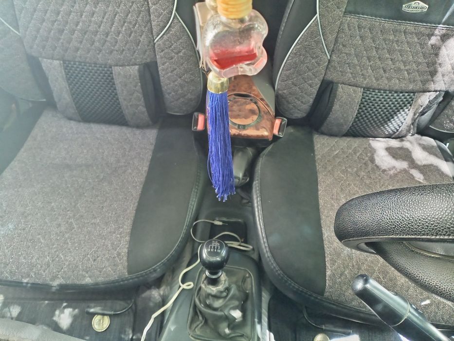 Nexia 1 dons sotiladi rangi oq