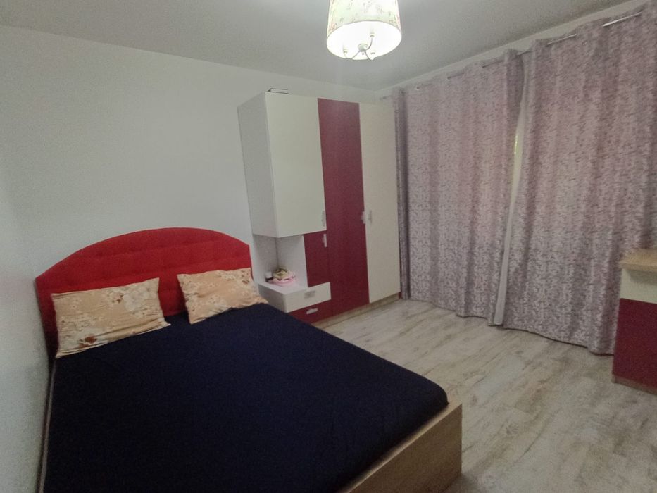Apartament de închiriat