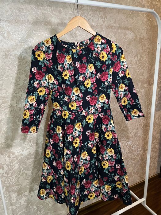 Женское платье . Kiyim .