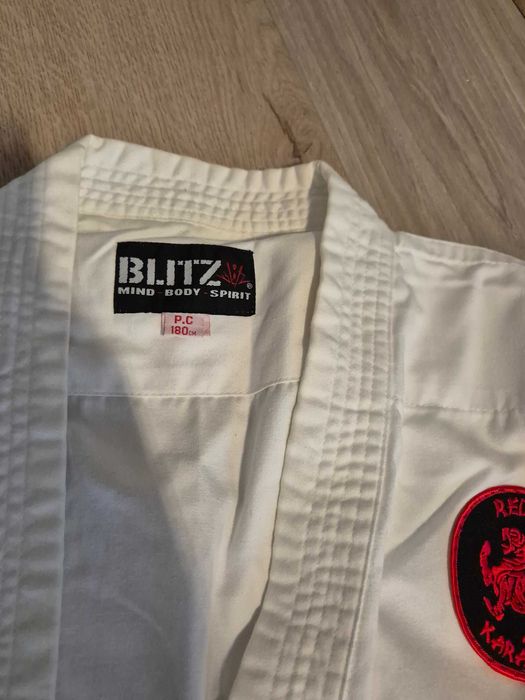 Costum karate , copii si adulto