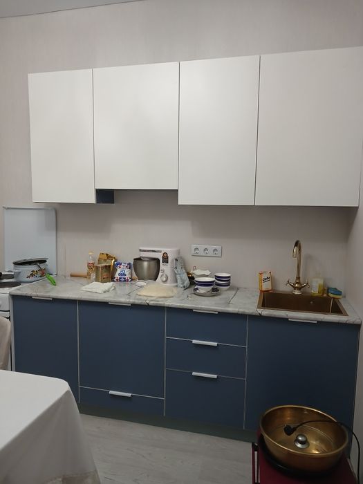 Кухня  стенка продам