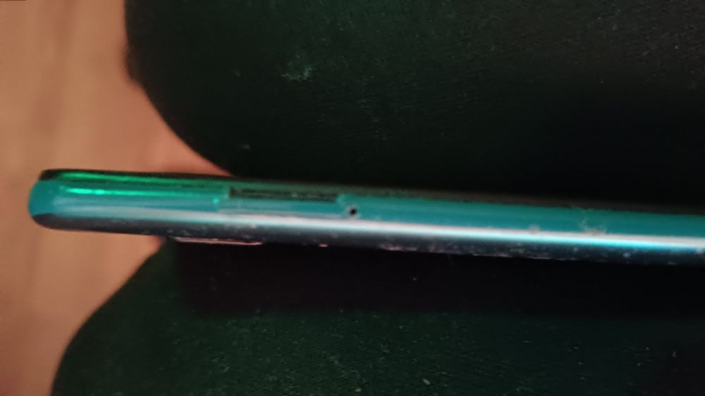 Продам телефон ксяоми