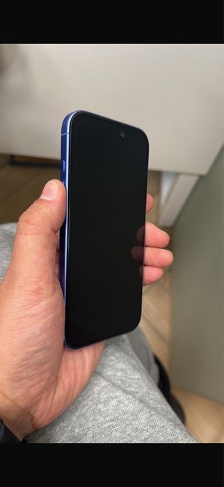 Продам Iphone 16, 128