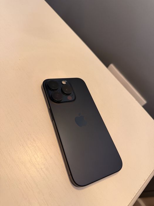 Iphone 15 pro 256 gb /blue titanium