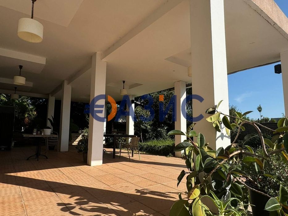 Продава се Двустаен апартамент в Свети Влас - 73 кв.м за 626 €/кв.м - Снимка #3