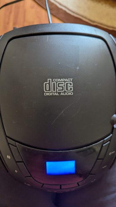 Radio cd OK orc 130-B