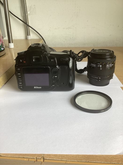 Nikon D80+ 2 obiective+accessori