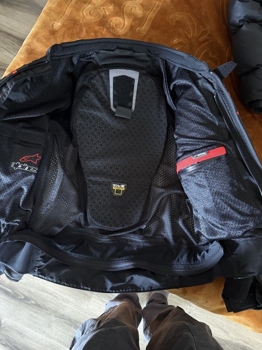 Geaca motor Alpinestars Gp Pro v2 marimea 52 Air Tech