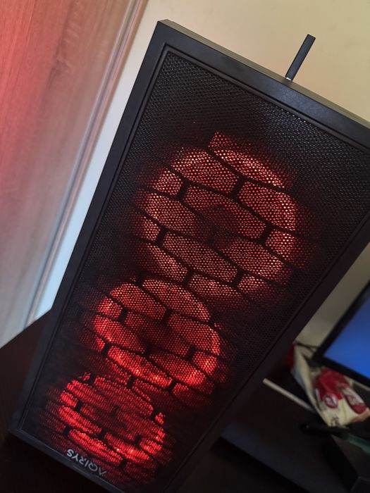 PC Gaming Aqirys | i5-9600k 4,3ghz | RTX 2060 6gb | 16GB RAM