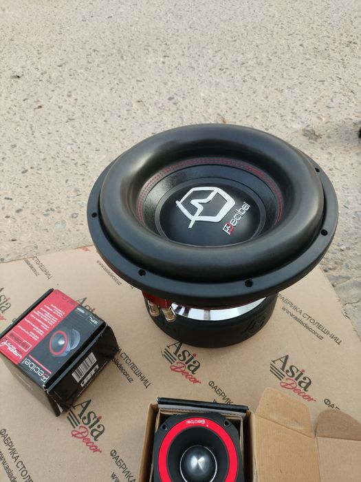 Сабвуфер сотилади.