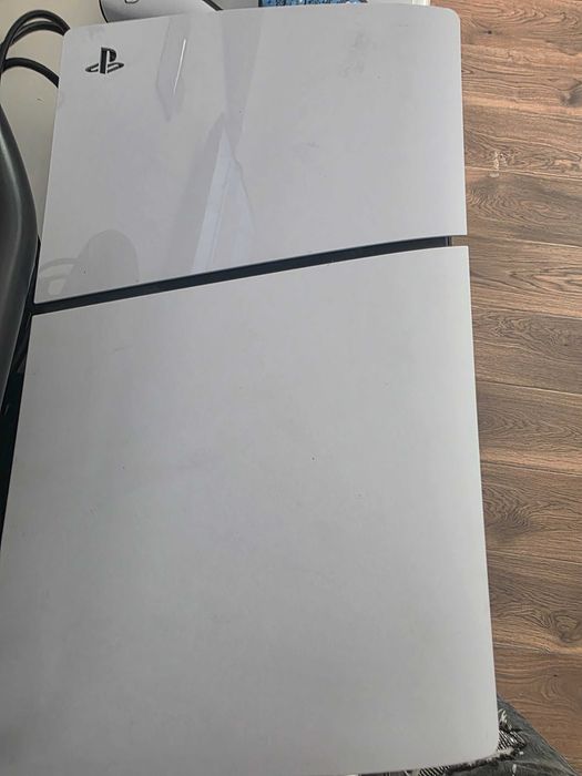 Ps 5 cu volan apex si pedale si 2 contolere
