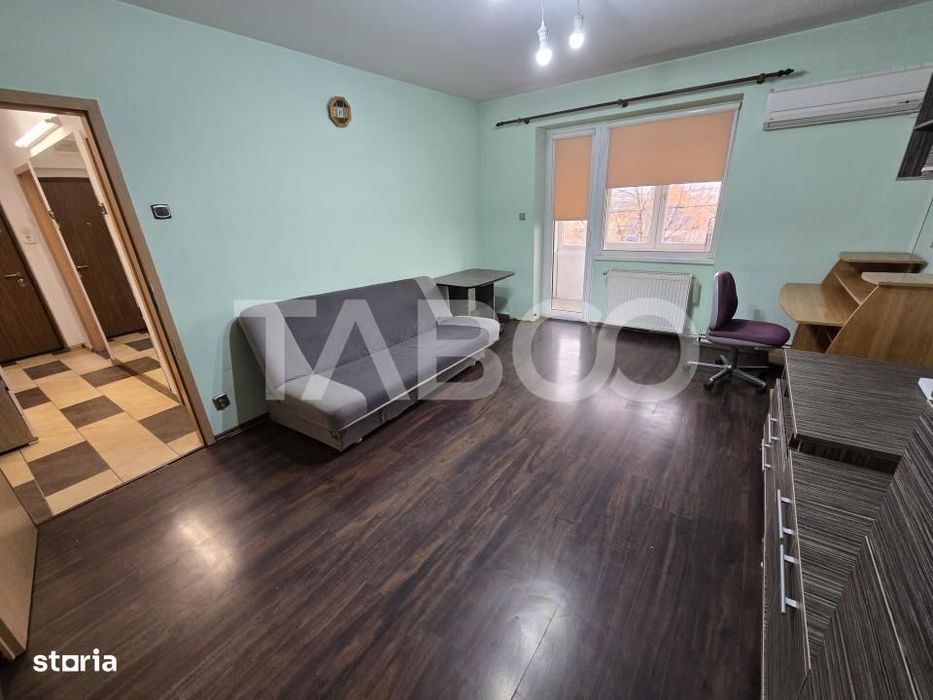 Apartament 2 camere de vanzare 48 utili balcon zona Vasile Aaron Sibiu