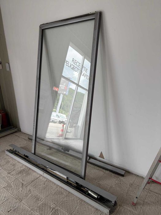 USI automate  / industriale / hala / showroom