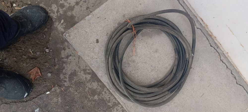 Кемпе сотилади хаммаси