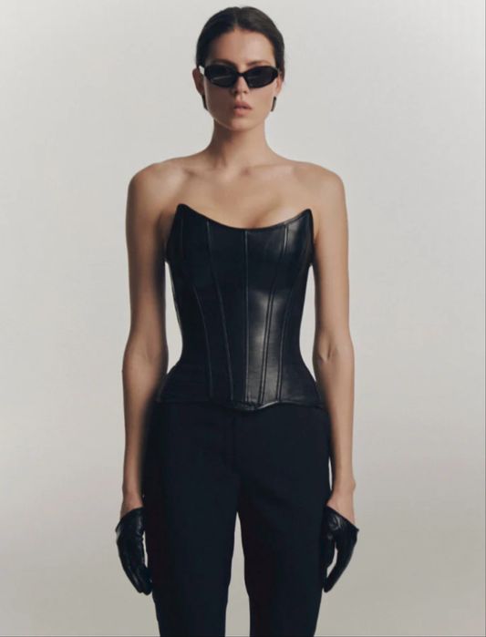 Нов кожен корсет