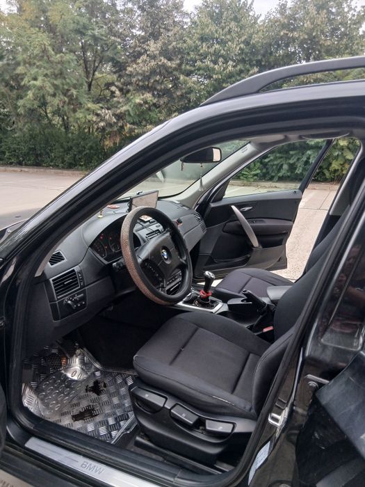 Vînd bmw X3 2006