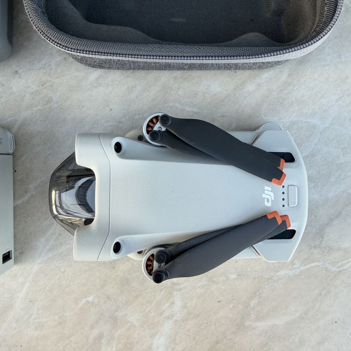 DJI Mini 3 Pro (две батерии)