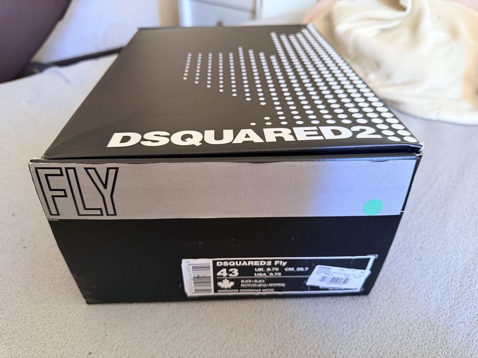 DSQUARED2 Fly marimea 43, Originali noi in cutie cumparati cu 1470