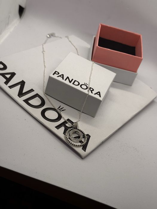 Pandora колие Пандора