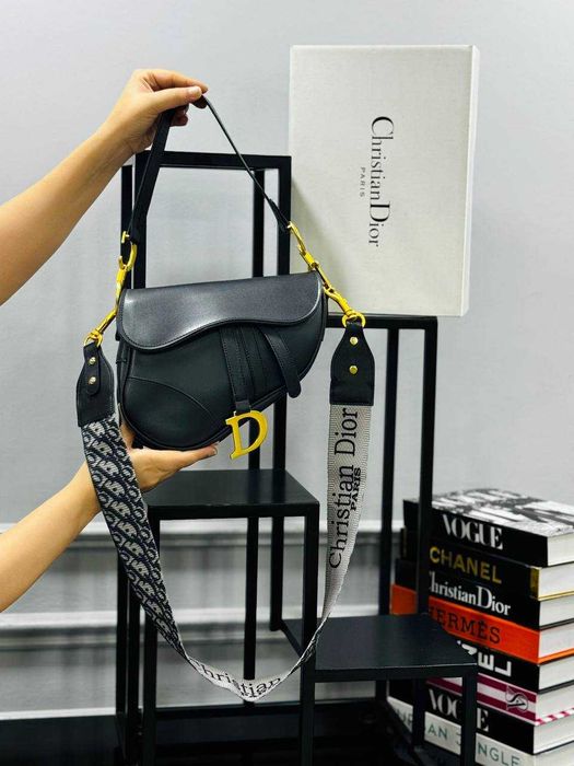 Чанти дамски луксозни