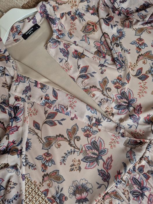 Rochie midi cu flori