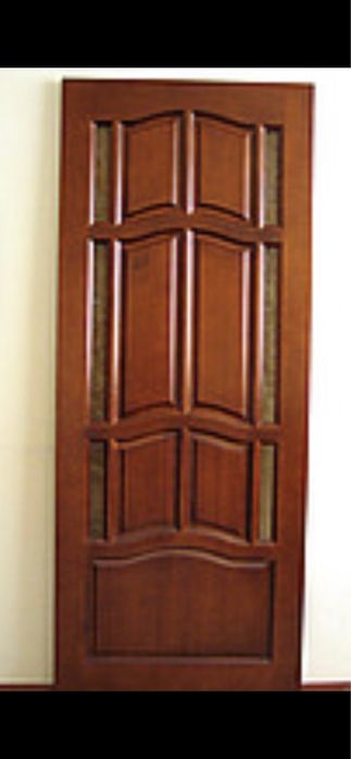 Двери из массива сосны