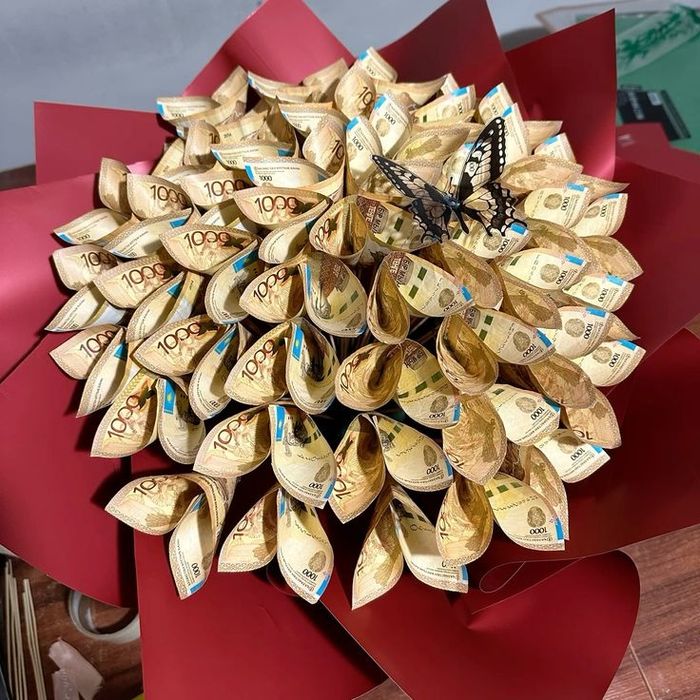 Денежный букеты.