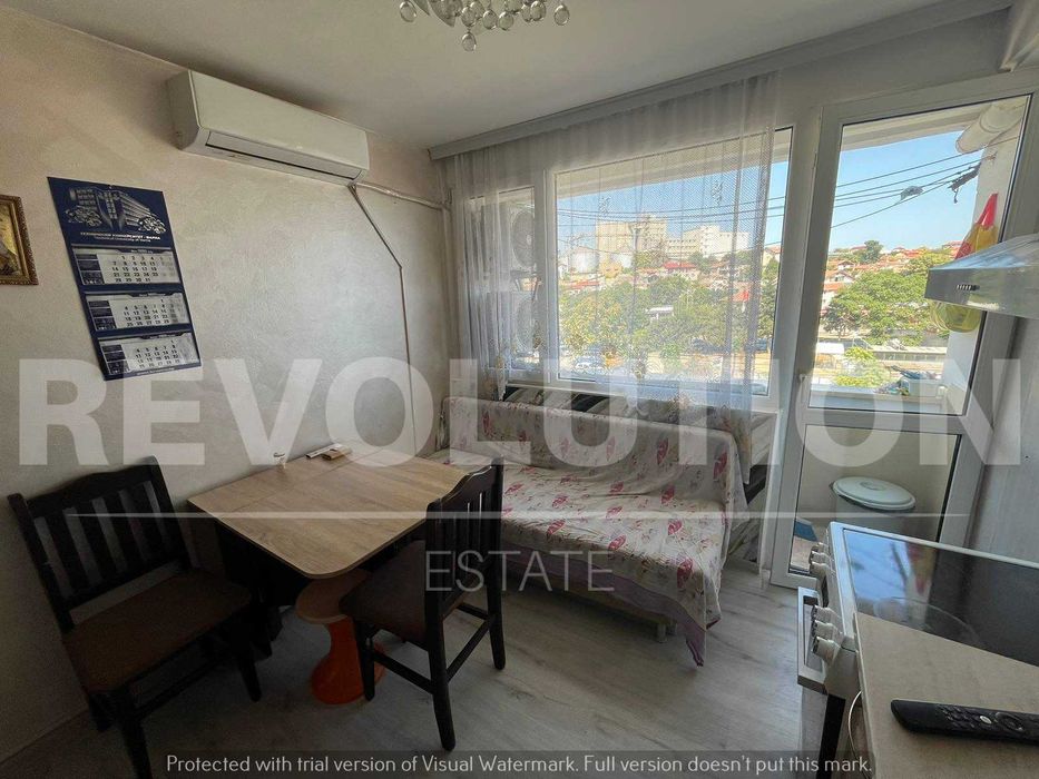 Продава се Двустаен апартамент в Варна, Център - 60 кв.м за 935 €/кв.м - Снимка #3