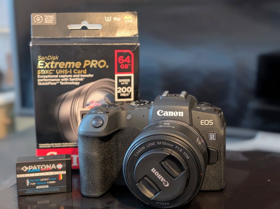 Vand Canon RP + obiectiv Canon RF  50mm F1.8