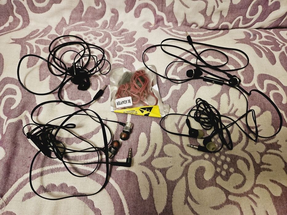 Наушники на телефон