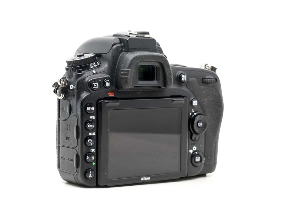 Nikon D750 Full Frame 24MP, stare excelentă, garanție inclusă