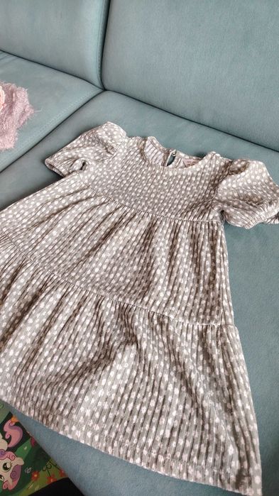 Вещи на девочку 3-4 года, бесплатно