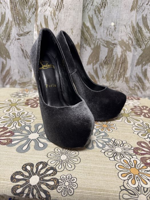 Продам    туфли