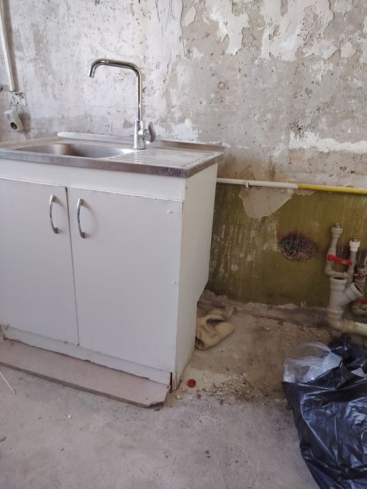 Продам мойку со сместителем