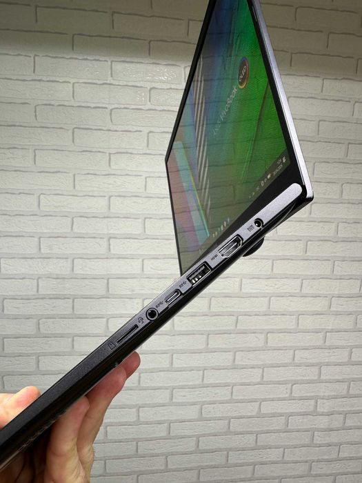 OLED ноутбук ASUS с отличной скидкой