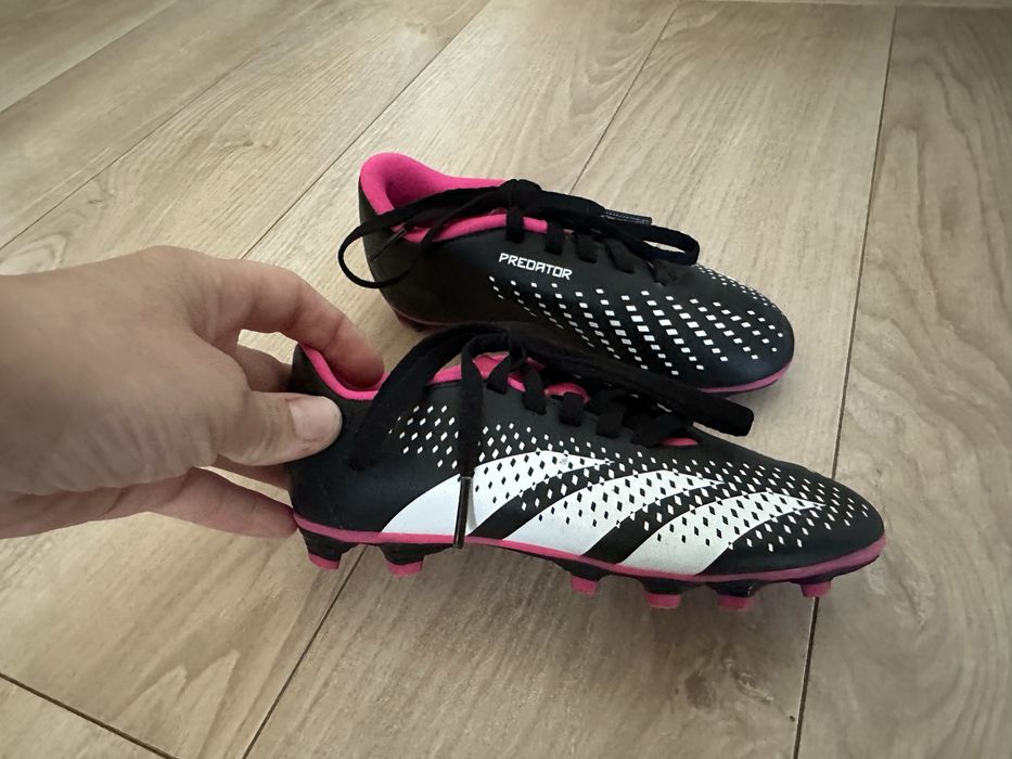 Ghete Fotbal Adidas Predator Accuracy.4 Cu Crampoane