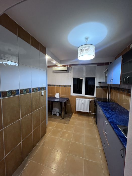 Închiriez apartament cu 3 camere in Drumul Taberei Bucuresti