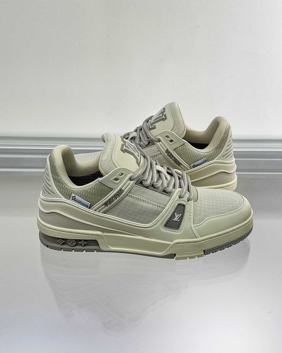 Adidasi Louis Vuitton Trainer Premium