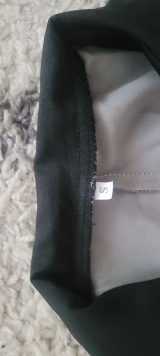 Vând compleu sacou și pantaloni