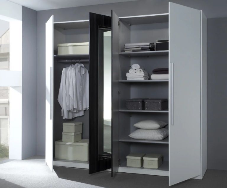 Мебельный комплект