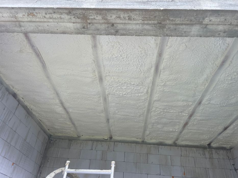 Izolatii cu spuma poliuretanica