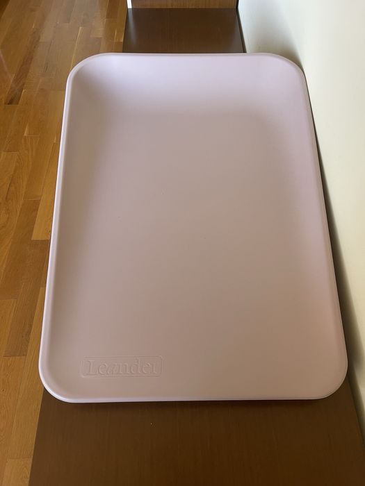 Повивалник Leander Matty + кърпа и халатче