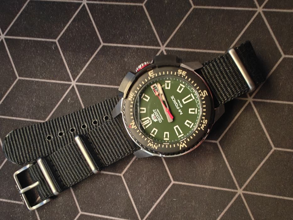 Ceas Orient Sports RA-Ac0N03E10B NOU