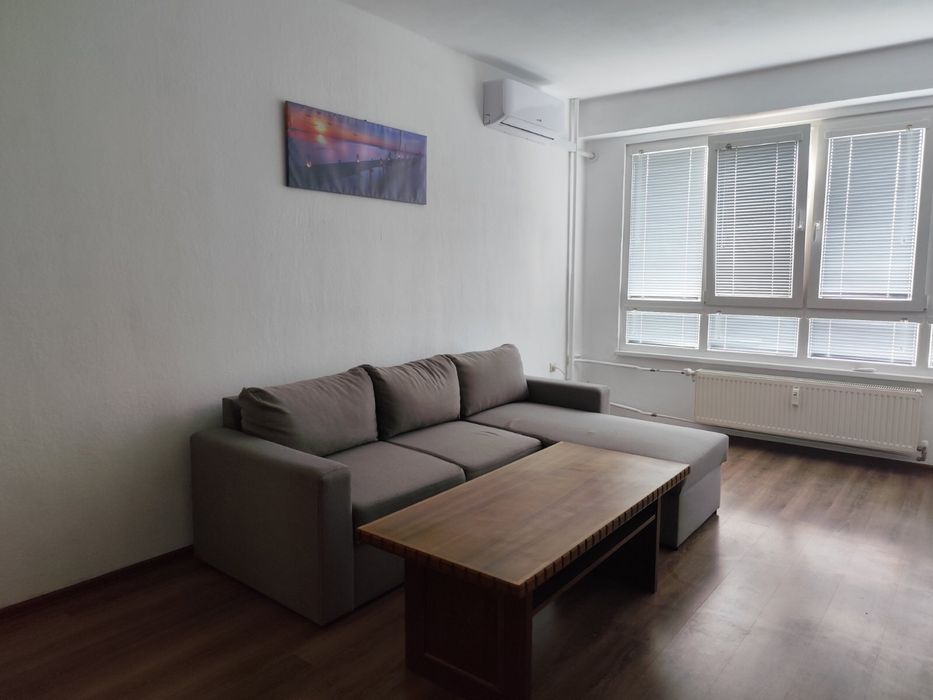 Дава се под наем Двустаен апартамент в София, Гоце Делчев - 60 кв.м за 620 € - Снимка #2