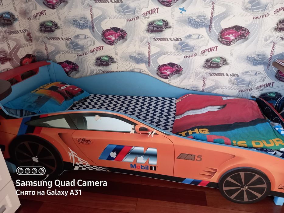 Две кровати бмв с матрасами