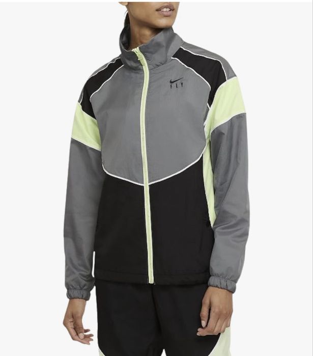 Nike Swoosh Fly Women’s Basketball екип