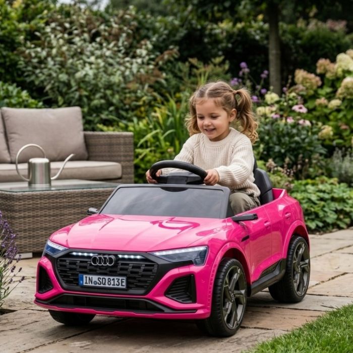 Детска акумулаторна кола Audi RS Q8 12V - Дистанционно управление, музика, LED светлини и амортисьори – розова